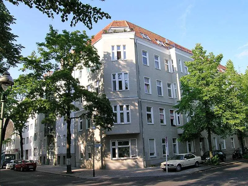 Frisch sanierte Wohnung mit abgezogenen Dielen und neuem Bad im VH 3.OG — photo 1